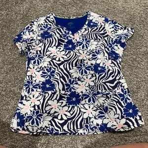 Cute scrub top-blue and pink.